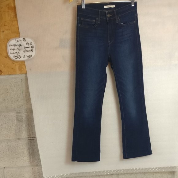 Levi's Zip Fly Mid Rise Canyon Slimming Bootcut Jeans 28w/Measurement - Picture 6 of 11